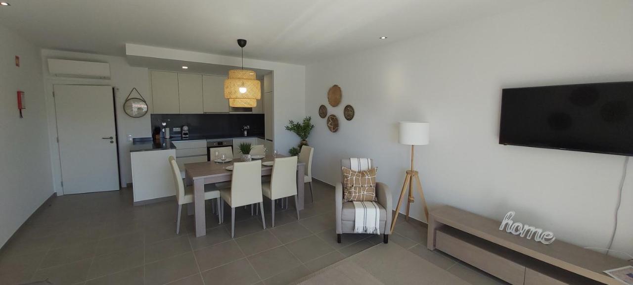 Albufeira Beach Apartment ภายนอก รูปภาพ