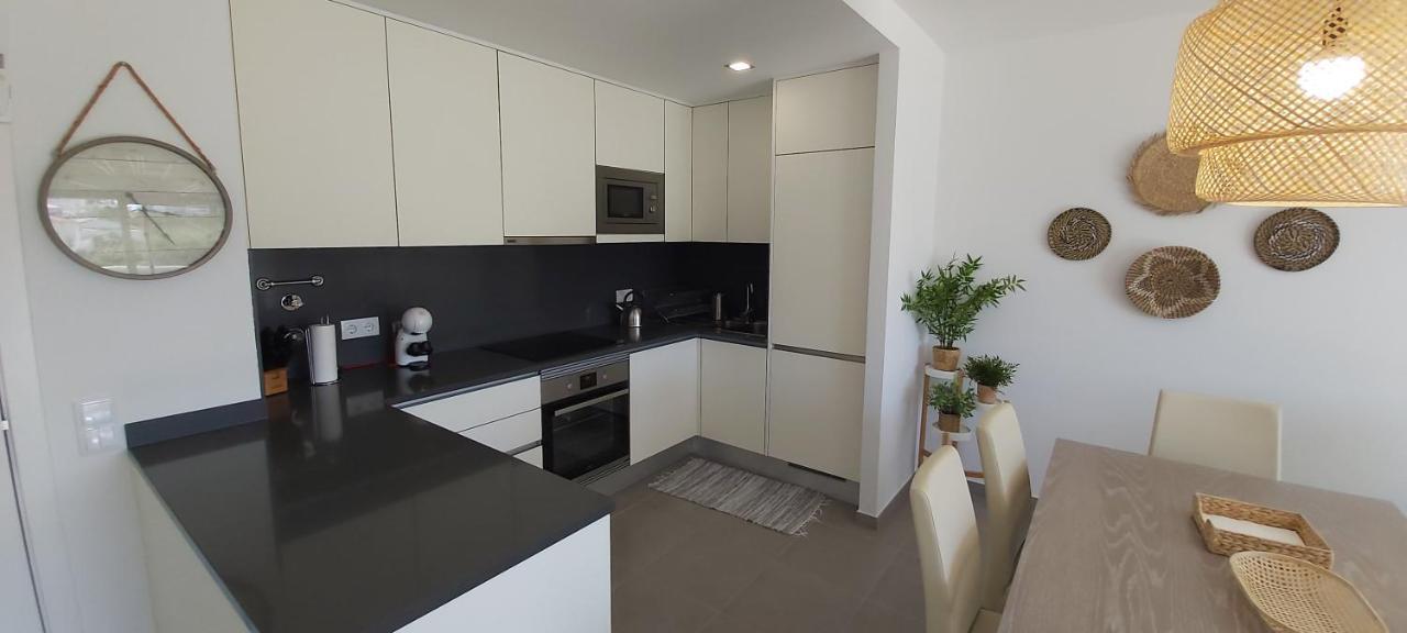 Albufeira Beach Apartment ภายนอก รูปภาพ