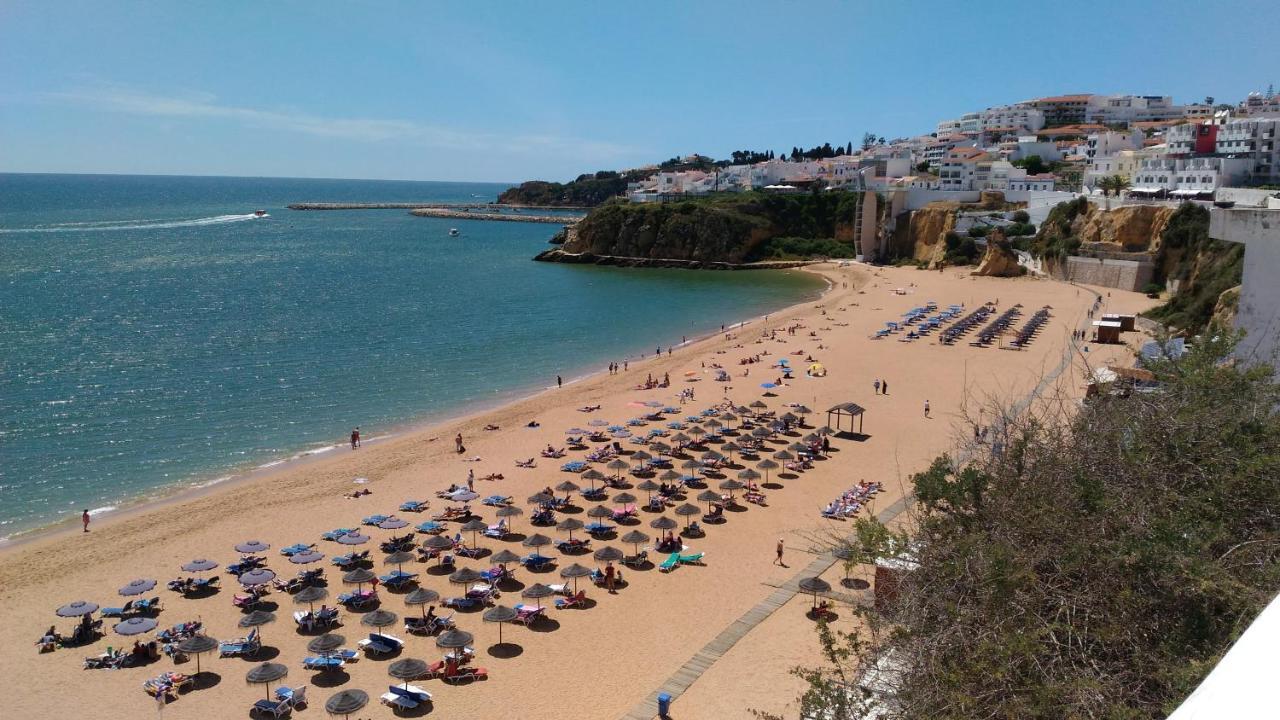 Albufeira Beach Apartment ภายนอก รูปภาพ